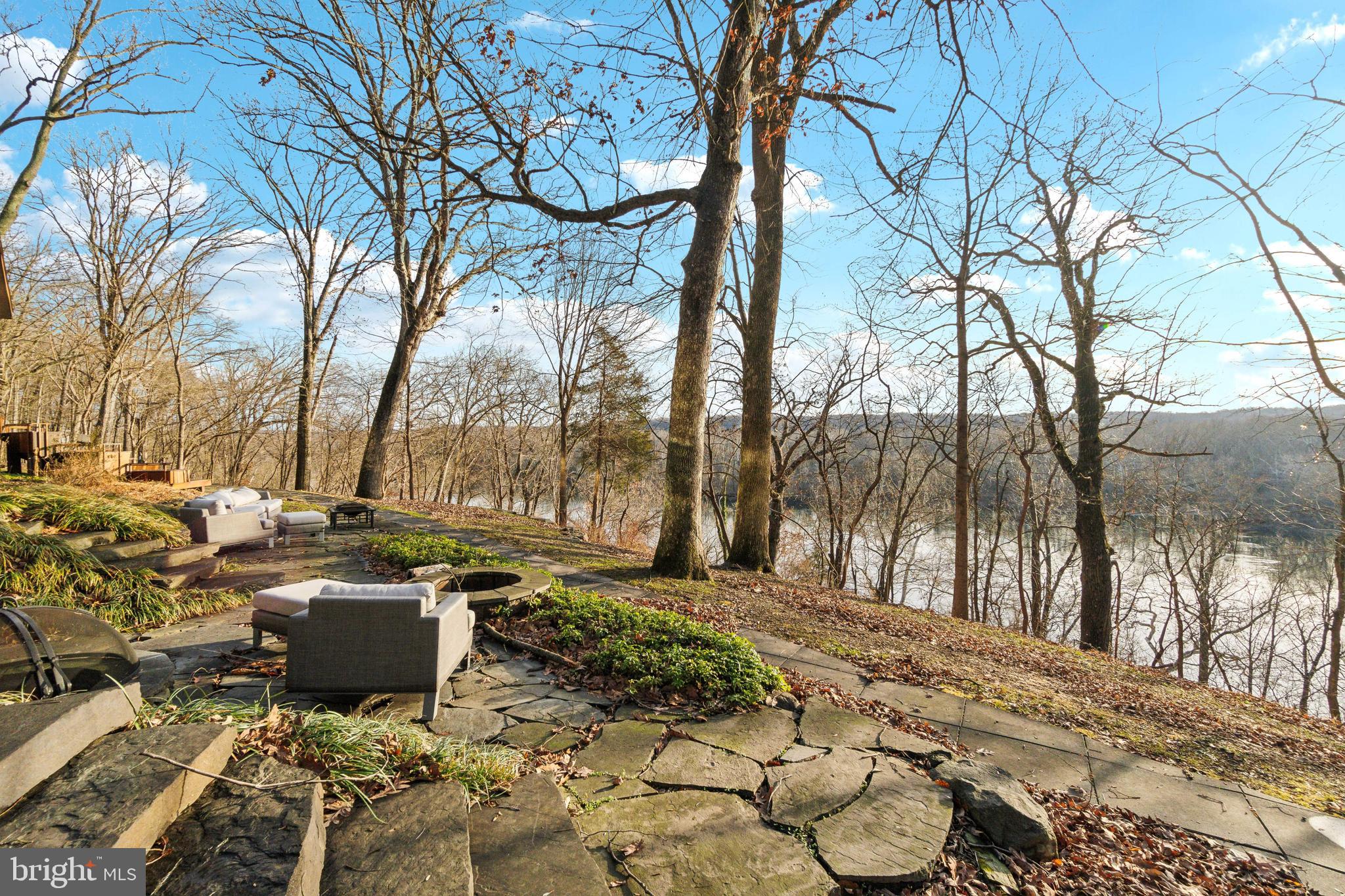11540 Springridge Road Potomac, MD 20854 - Photo 30 of 35 a view of a backyard of the house
