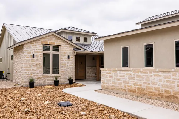 $3,500 | 3200-2 Pinnacle Club Drive, Kerrville, TX 78028