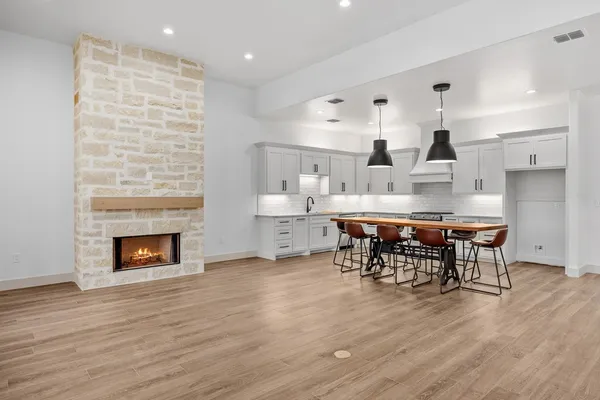 $3,500 | 3200-2 Pinnacle Club Drive, Kerrville, TX 78028