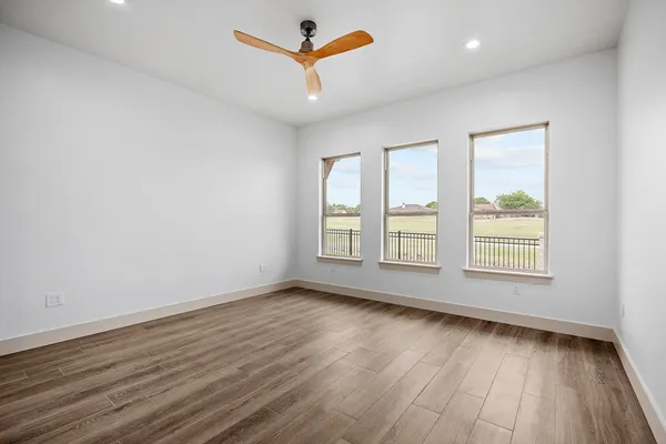 $3,500 | 3200-2 Pinnacle Club Drive, Kerrville, TX 78028