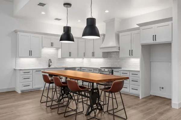 $3,500 | 3200-2 Pinnacle Club Drive, Kerrville, TX 78028