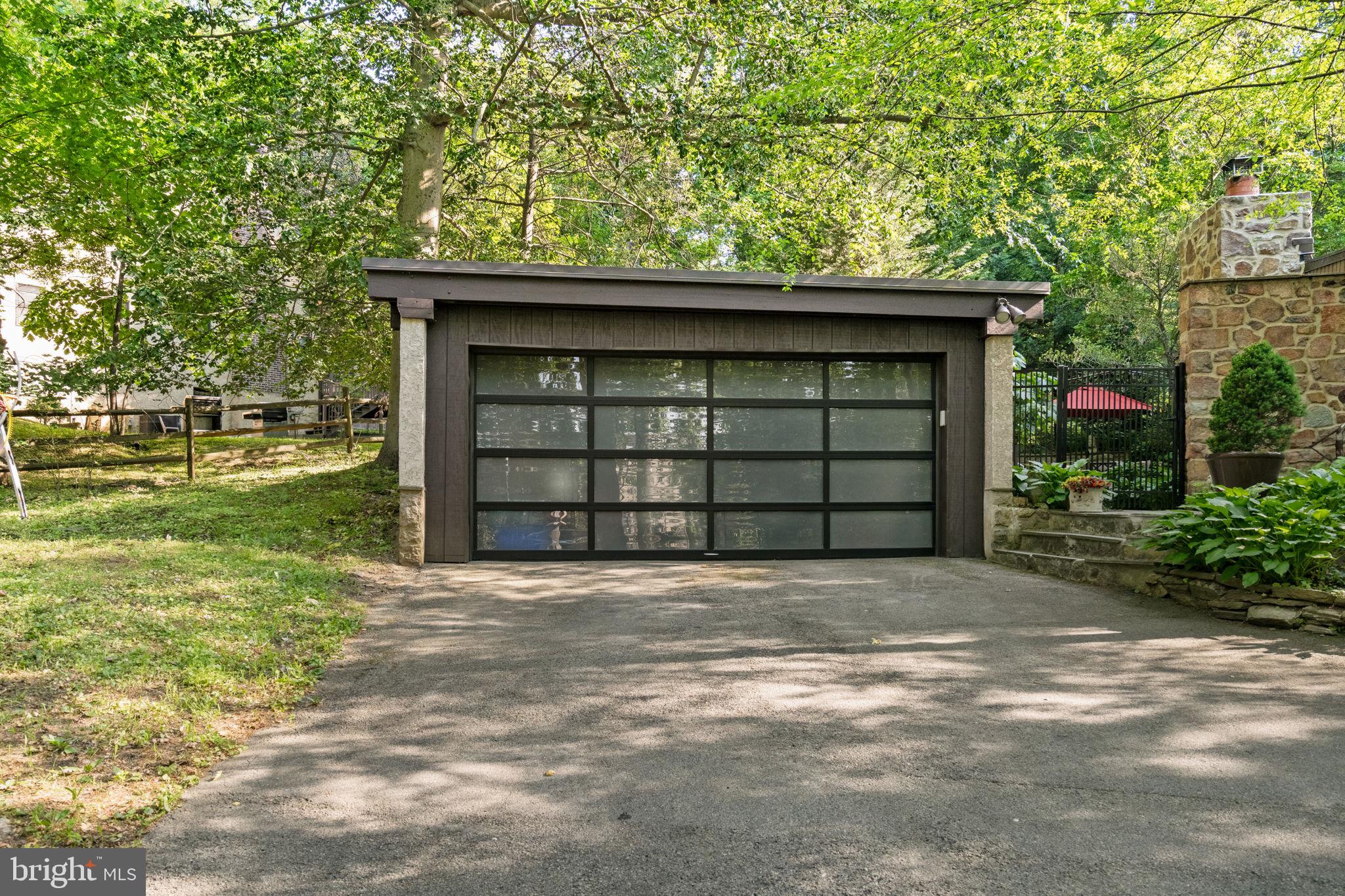 1220 Susquehanna Road Rydal, PA 19046 - Photo 8 of 125