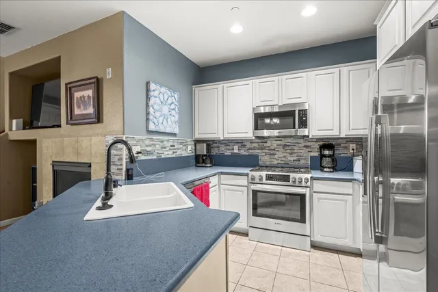 $455,000 | 1902 Esplanade Circle, Folsom, CA 95630