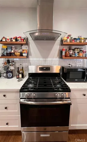 $1,250,000 | 6110 East Walton Street, Long Beach, CA 90815