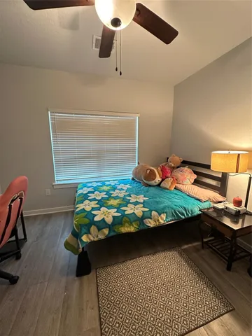 $620 | 2126 Crescent Pointe Parkway, College Station, TX 77845