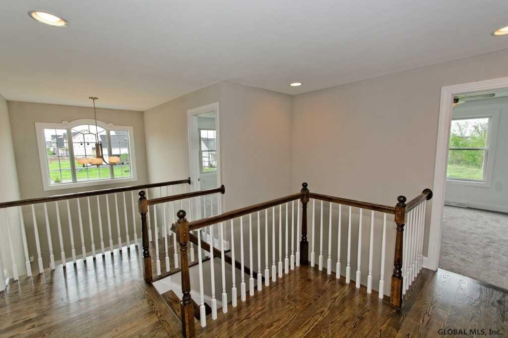 24 Charterpoint Road Colonie, NY 12189 - Photo 12 of 23 Photo 12