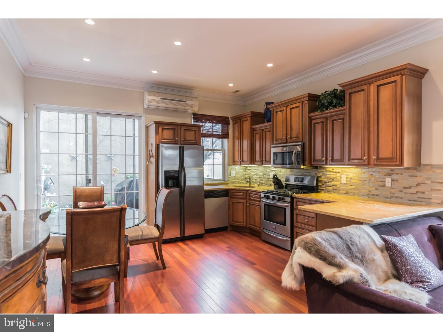715 Carpenter Street Philadelphia, PA 19147 - Photo 6 of 24