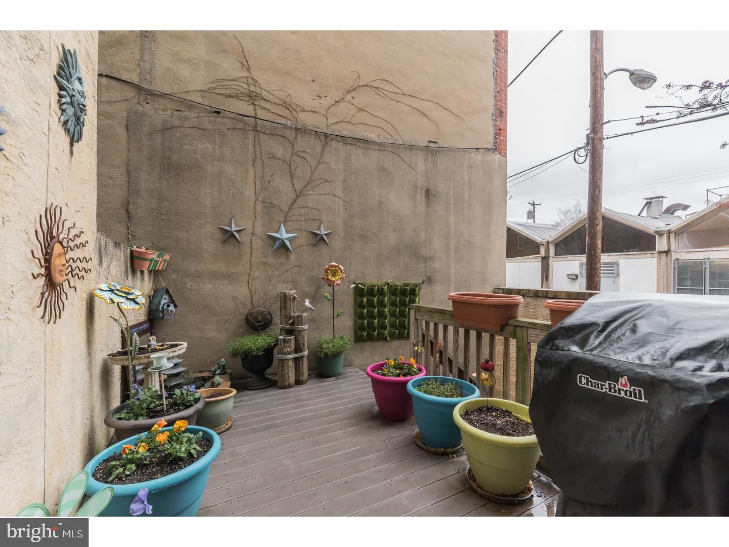 715 Carpenter Street Philadelphia, PA 19147 - Photo 7 of 24