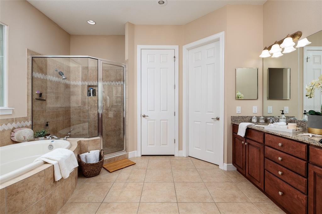 102 Wimbledon Court Redington Shores, FL 33708 - Photo 16 of 66