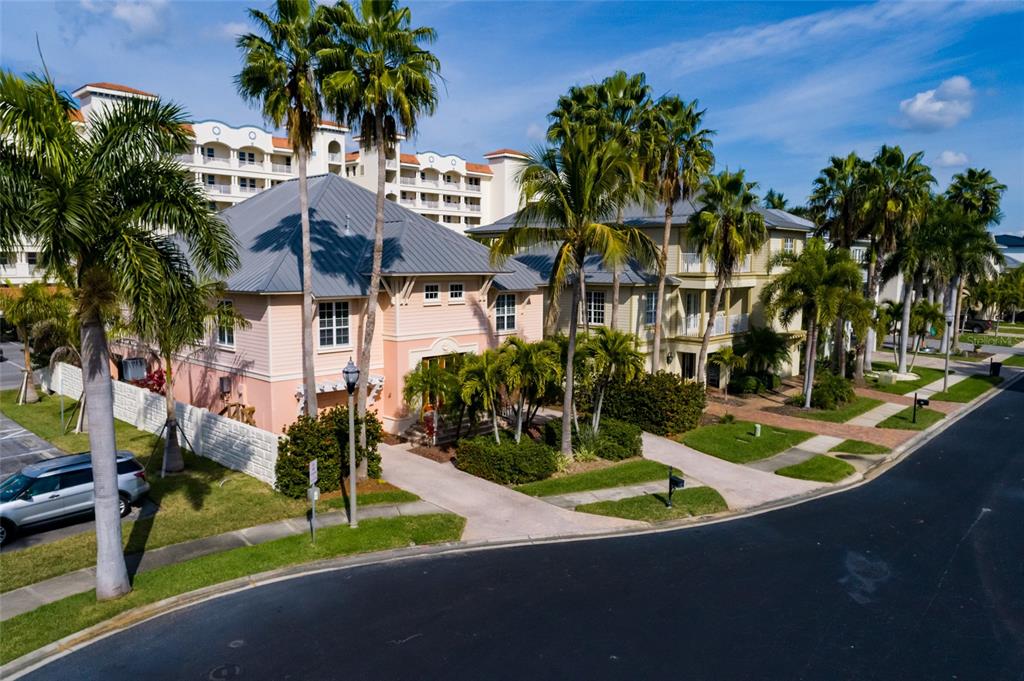 102 Wimbledon Court Redington Shores, FL 33708 - Photo 31 of 66