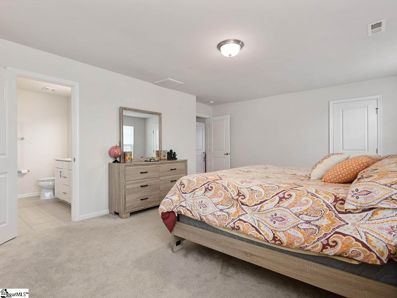 521 Bucklebury Road Greer, SC 29651 - Photo 17 of 33 Gallery Image 17