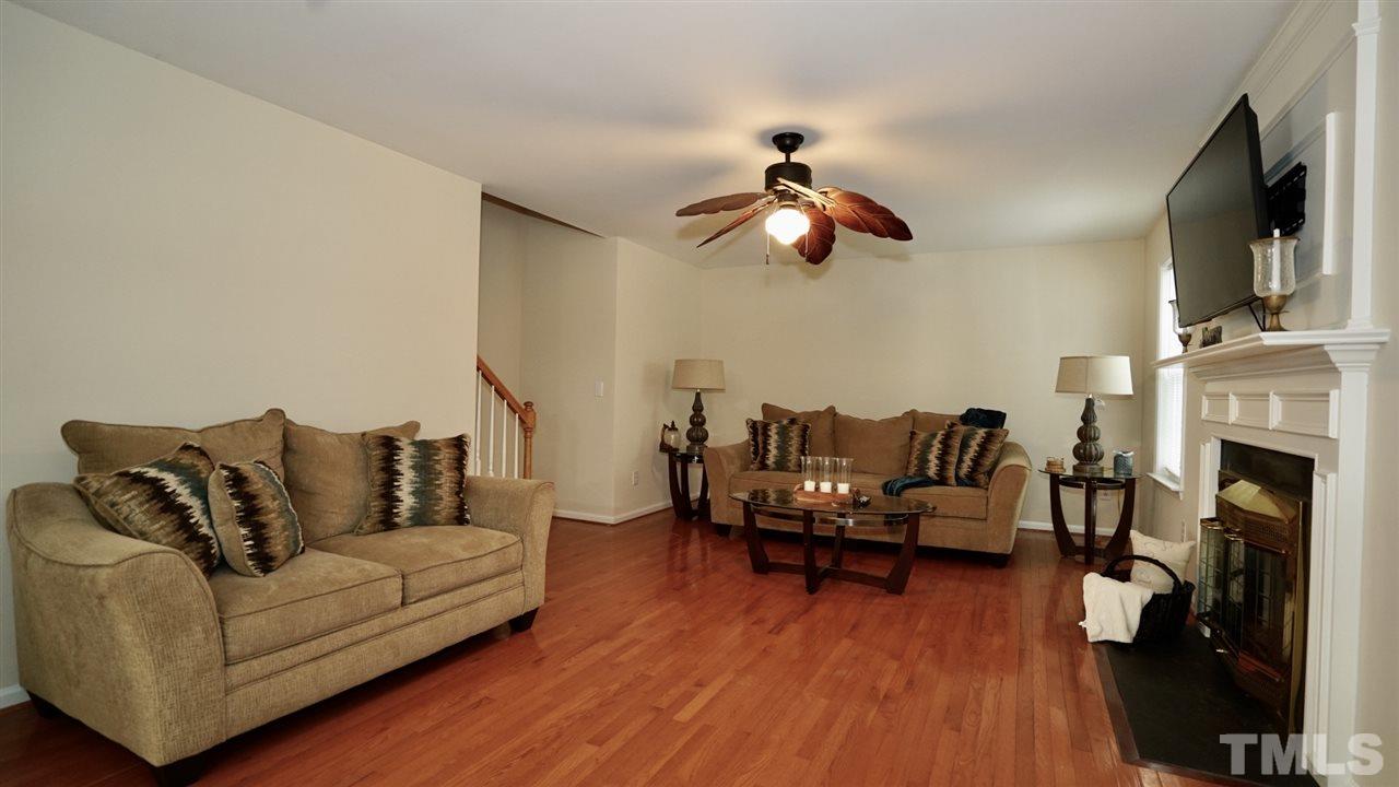 4912 Cupine Court Raleigh, NC 27604 - Photo 6 of 18 Gallery Image 6