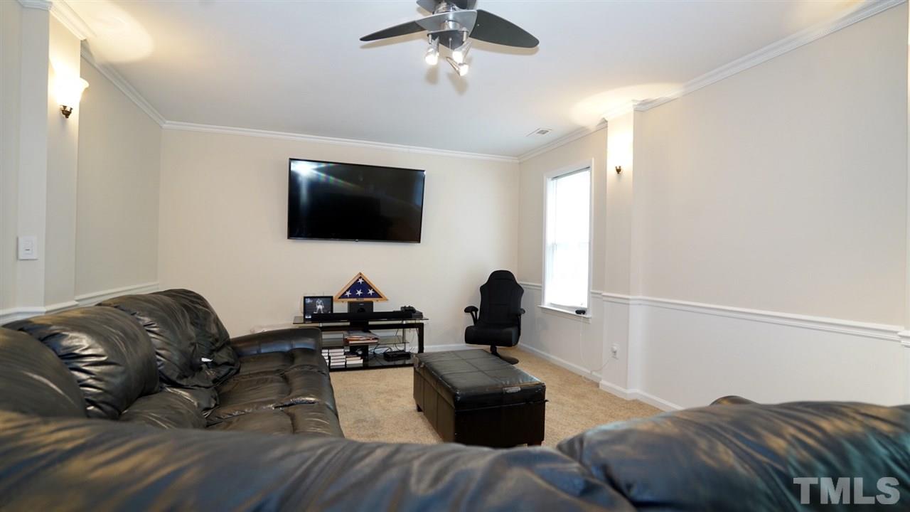 4912 Cupine Court Raleigh, NC 27604 - Photo 9 of 18 Gallery Image 9
