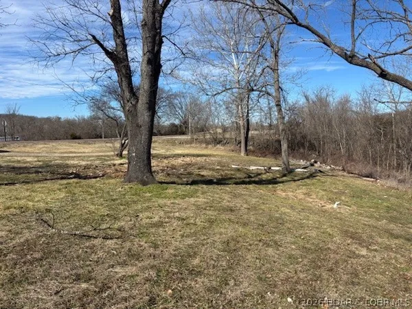 $35,500 | 190 State Rd O, Macks Creek, MO 65786