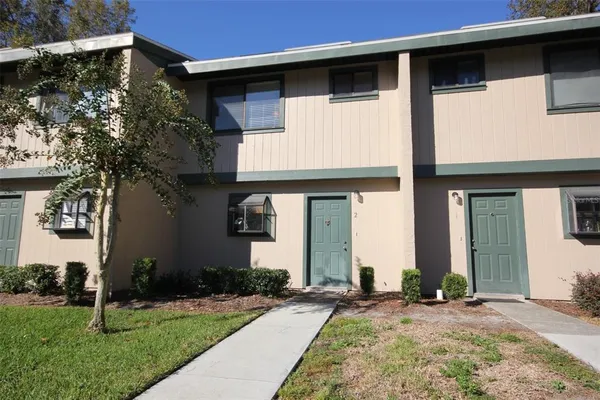 $1,250 | 2300 Southwest 43rd Street, Unit G2, Gainesville, FL 32607
