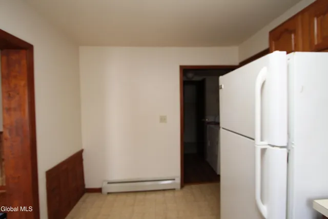 $319,900 | 15 Pawling Avenue, Halfmoon, NY 12118