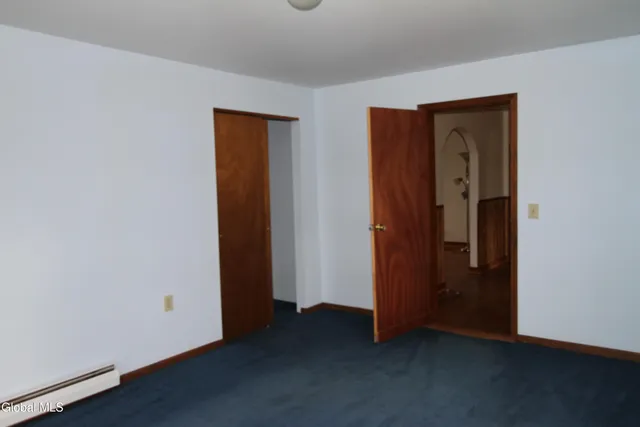 $319,900 | 15 Pawling Avenue, Halfmoon, NY 12118