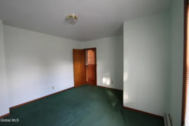 $319,900 | 15 Pawling Avenue, Halfmoon, NY 12118