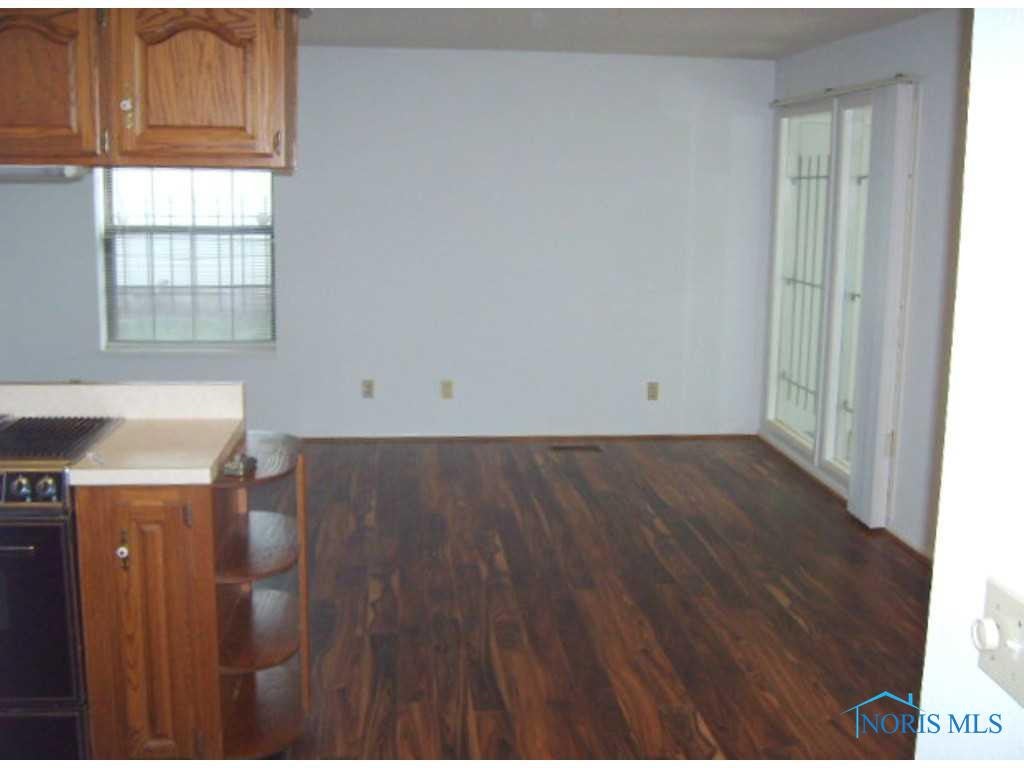 4043 Angola Road Toledo, OH 43615 - Photo 6 of 16 Gallery Image 6