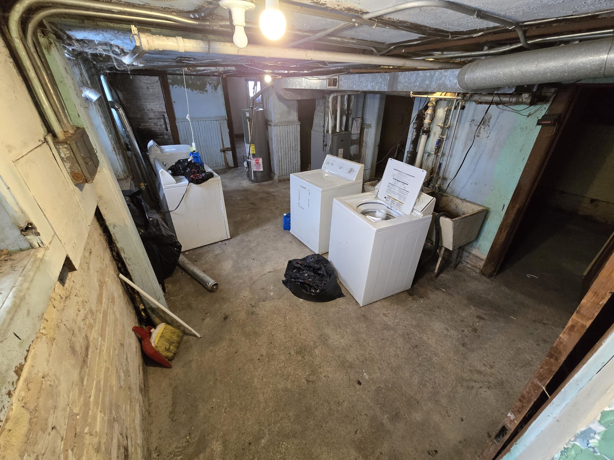 2848 North 19th Street Milwaukee, WI 53206 - Photo 19 of 20 Resized_20260130_115613