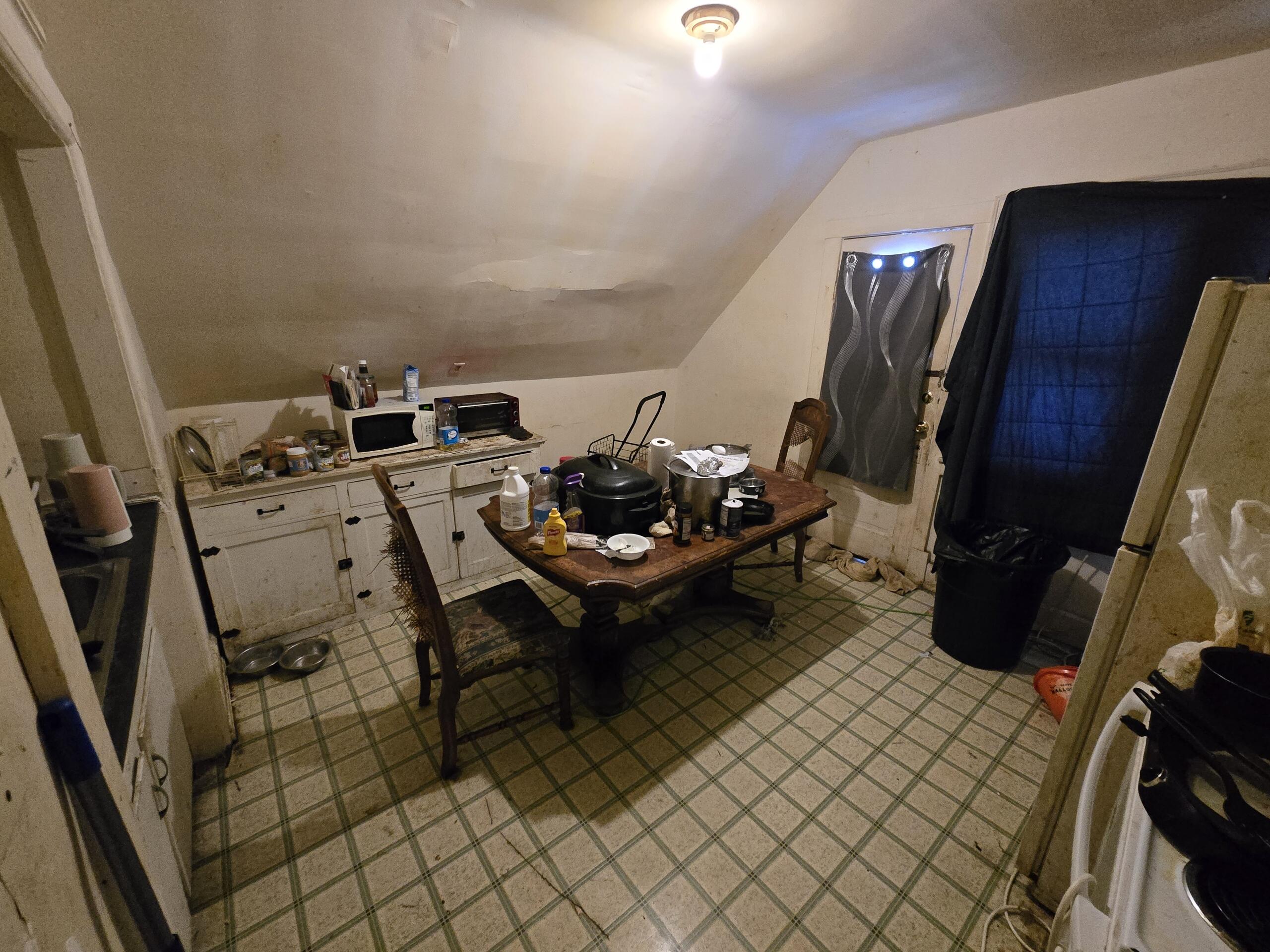 2848 North 19th Street Milwaukee, WI 53206 - Photo 8 of 20 Resized_20260130_120108