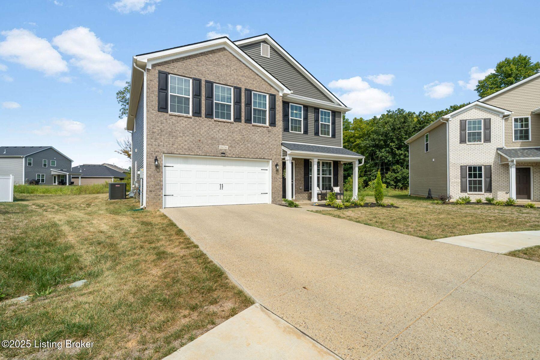 8436 Gateway Run Road Louisville, KY 40229 - Photo 3 of 61 photo_online_002