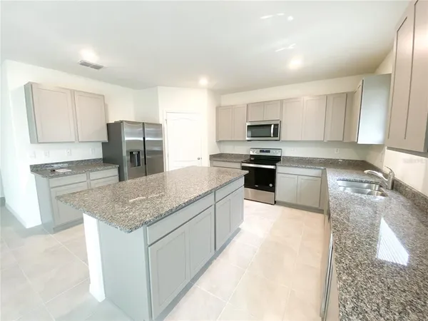 $2,680 | 495 Lily Lane, Davenport, FL 33837