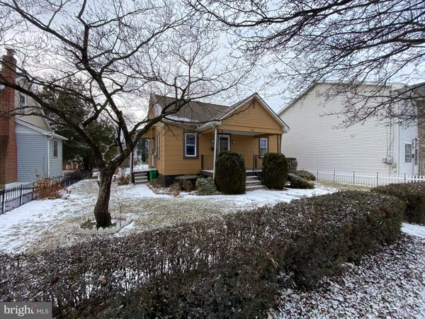 $1,575 | 136 North Spring Garden Street, Carlisle, PA 17013