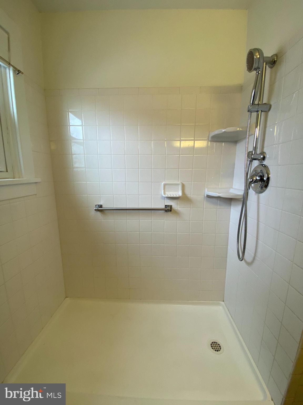 136 North Spring Garden Street Carlisle, PA 17013 - Photo 14 of 18