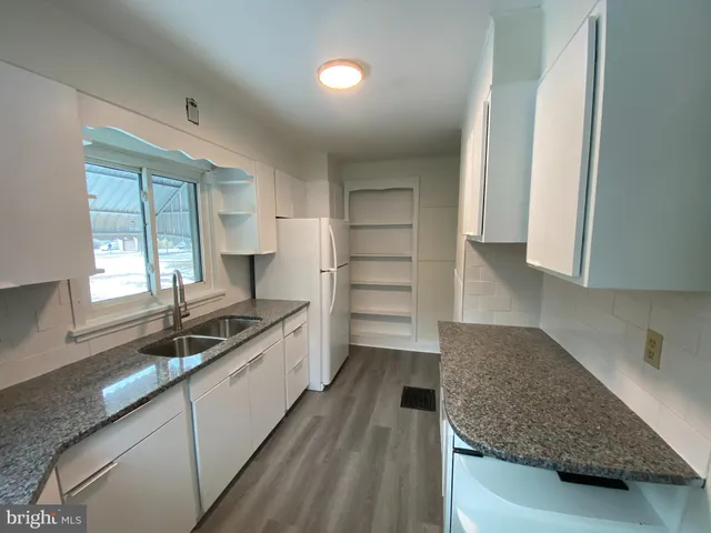 $1,575 | 136 North Spring Garden Street, Carlisle, PA 17013