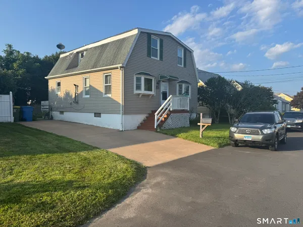 $399,000 | 84 Anderson Avenue, Waterbury, CT 06708
