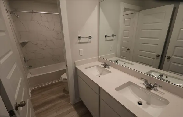 $2,400 | 8587 Blueberry Ash Street, Magnolia, TX 77354