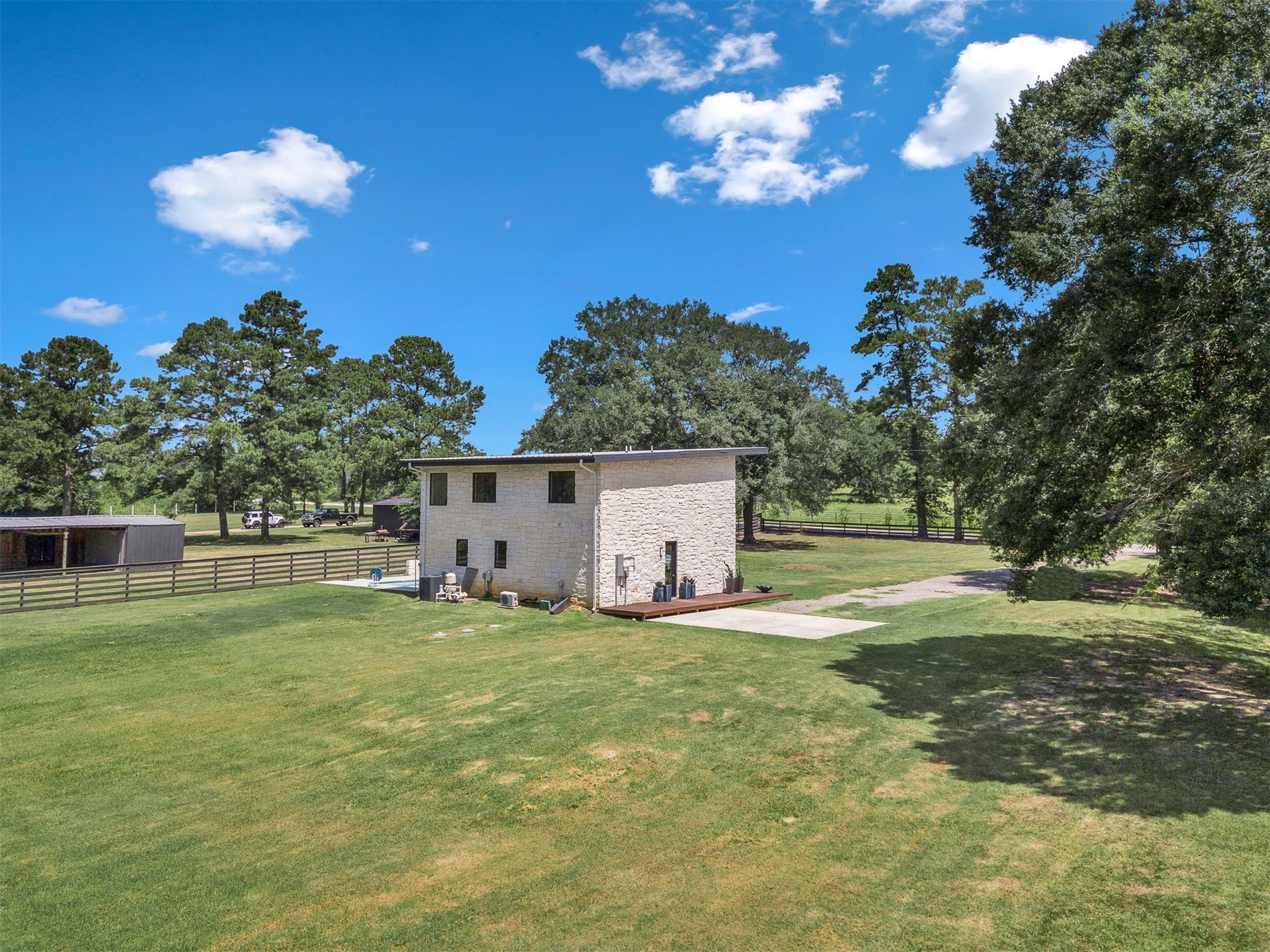 10429 Longstreet Road Willis, TX 77318 - Photo 38 of 38 Gallery Image 38