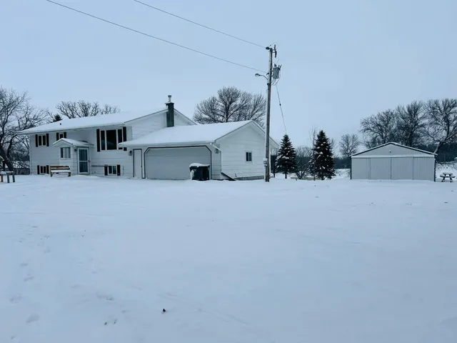 $489,900 | 5334 Highway 27, Alexandria, MN 56308