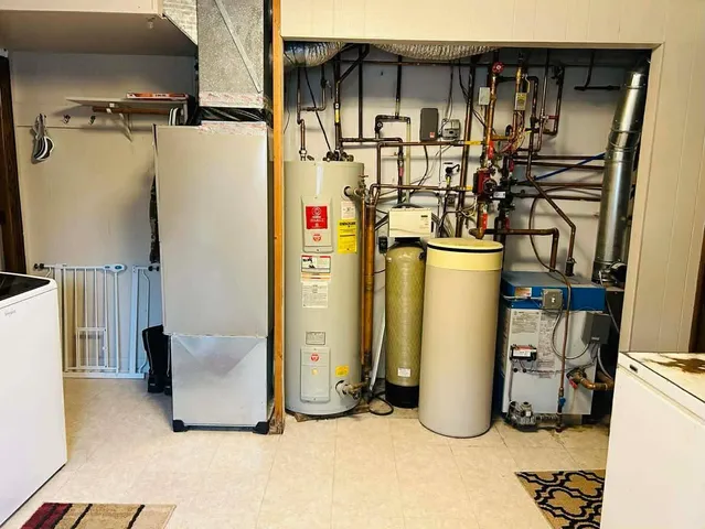 $489,900 | 5334 Highway 27, Alexandria, MN 56308