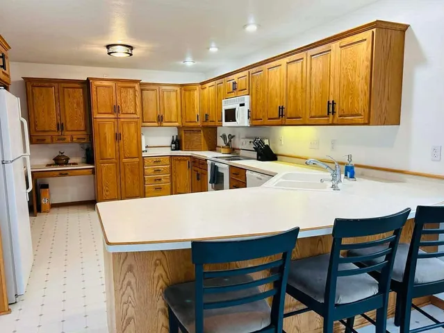 $489,900 | 5334 Highway 27, Alexandria, MN 56308