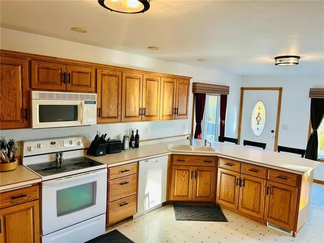 $489,900 | 5334 Highway 27, Alexandria, MN 56308