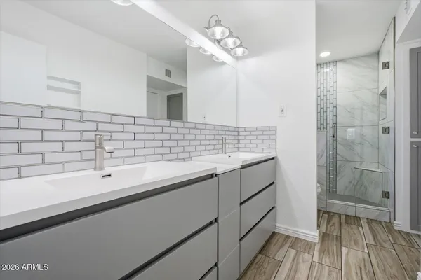 $895,000 | 4322 West Monte Cristo Avenue, Glendale, AZ 85306