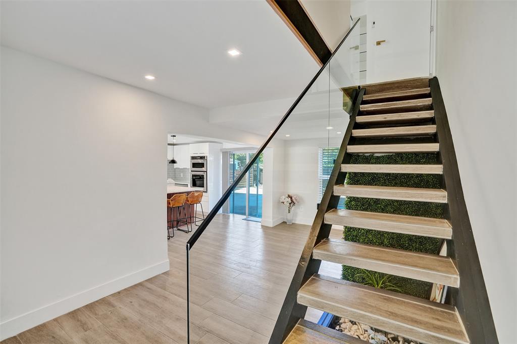 701 Northeast 164th Street Miami, FL 33162 - Photo 22 of 52 a view of entryway