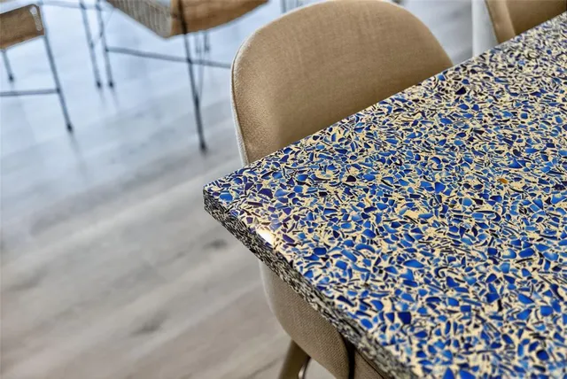 a close view of sink and tap