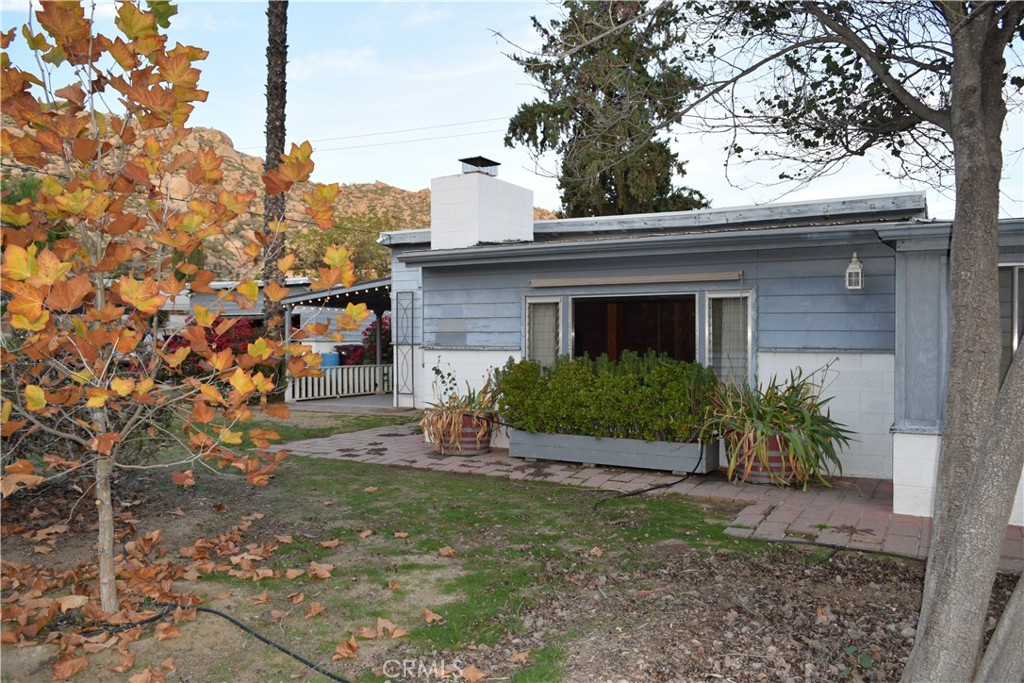 41329 Gibbel Road Hemet, CA 92544 - Photo 10 of 30 a view of a house with a yard