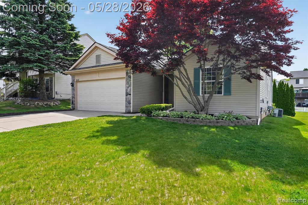 1641 Chelsea Circle Howell, MI 48843 - Photo 3 of 36
