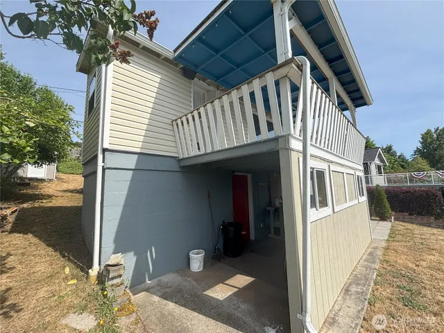 a view of a house with a door