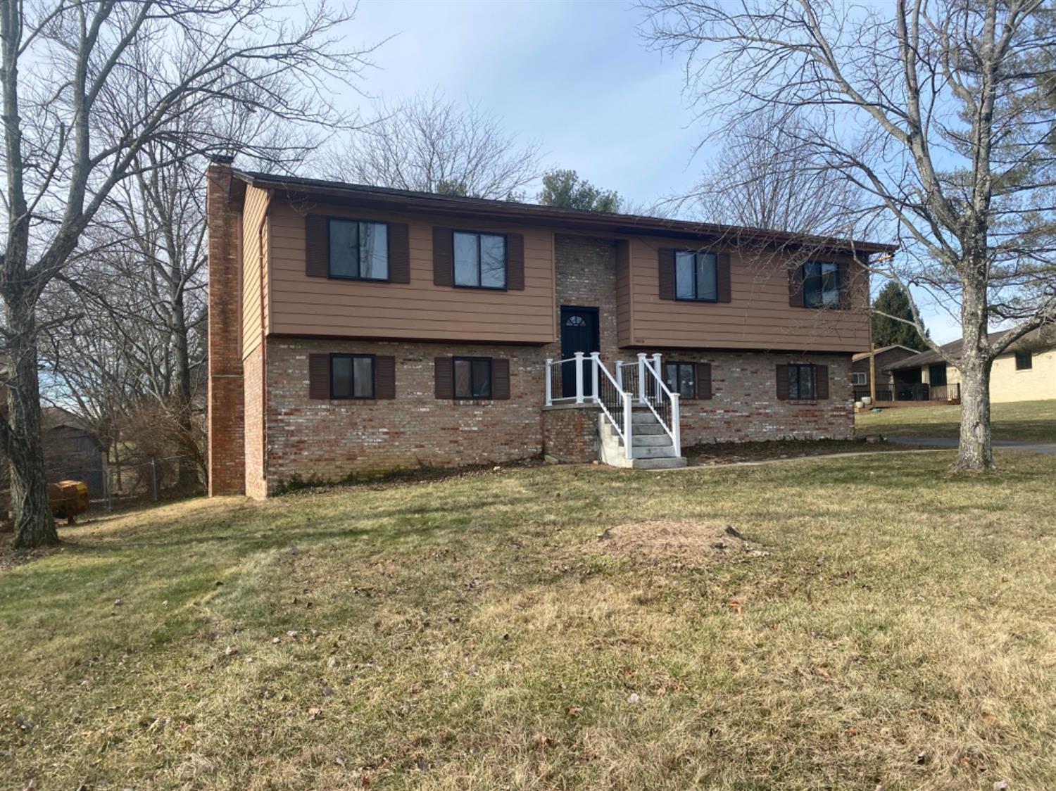 4815 Poole Road Cincinnati, OH 45251 - Photo 1 of 23 Gallery Image 1