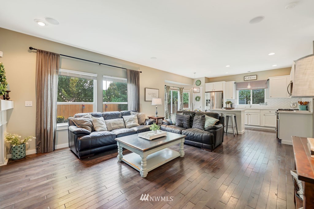 4423 153rd Place Southeast Bothell, WA 98012 - Photo 14 of 38