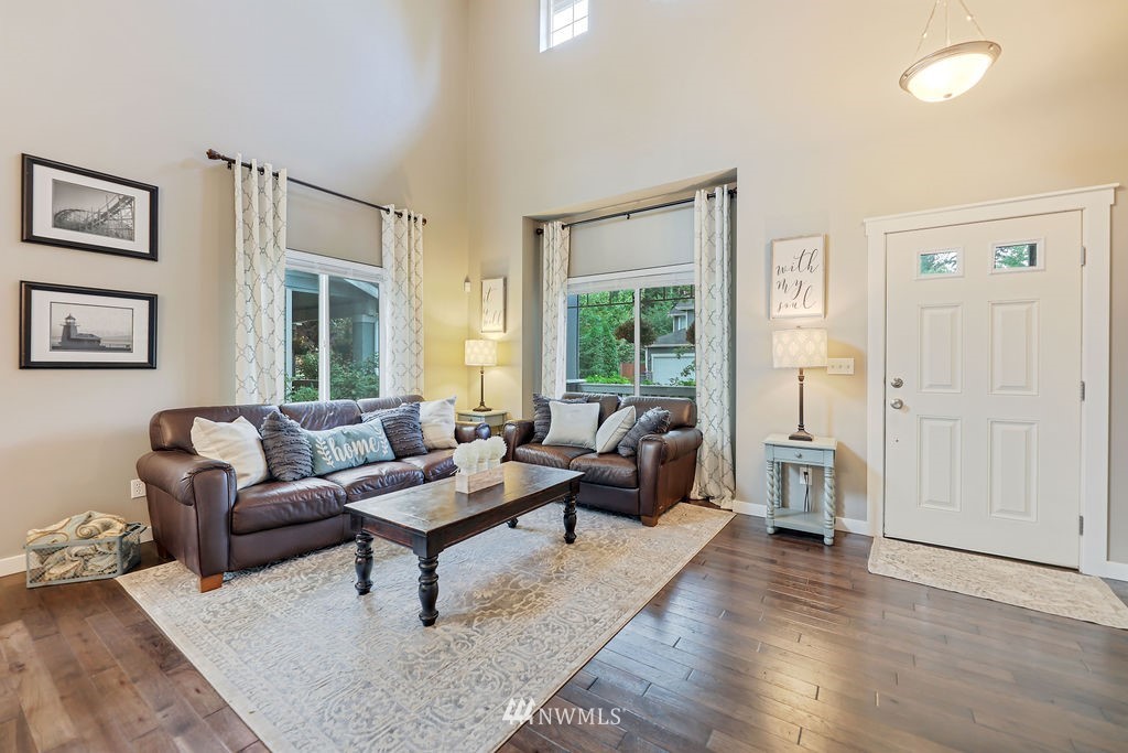 4423 153rd Place Southeast Bothell, WA 98012 - Photo 4 of 38