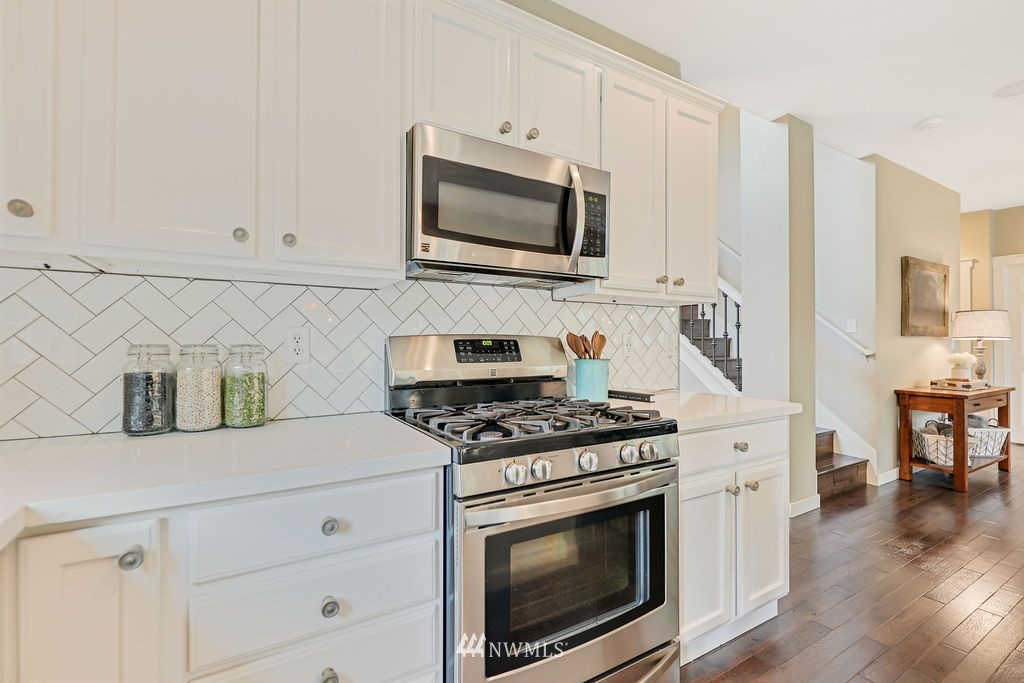 4423 153rd Place Southeast Bothell, WA 98012 - Photo 9 of 38
