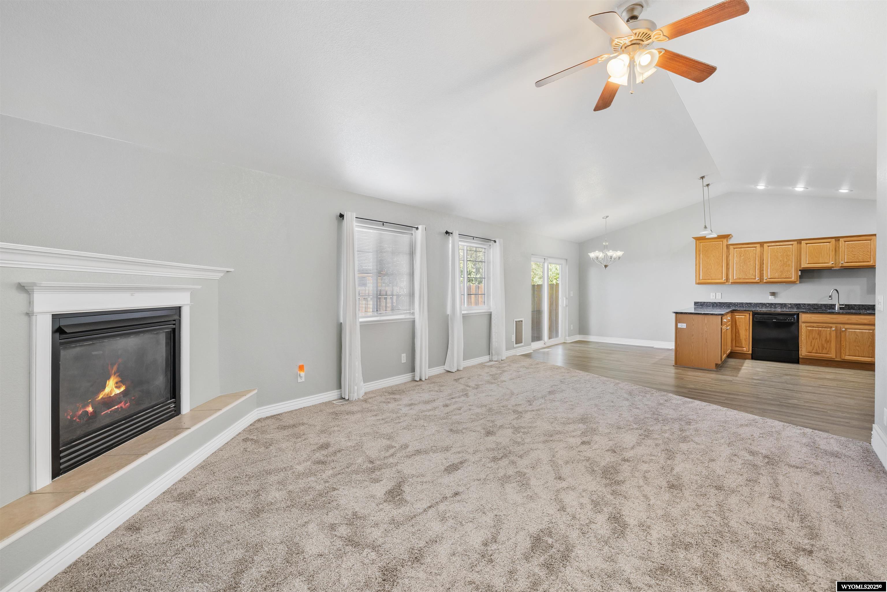 1620 Falconcrest Boulevard Casper, WY 82601 - Photo 11 of 37