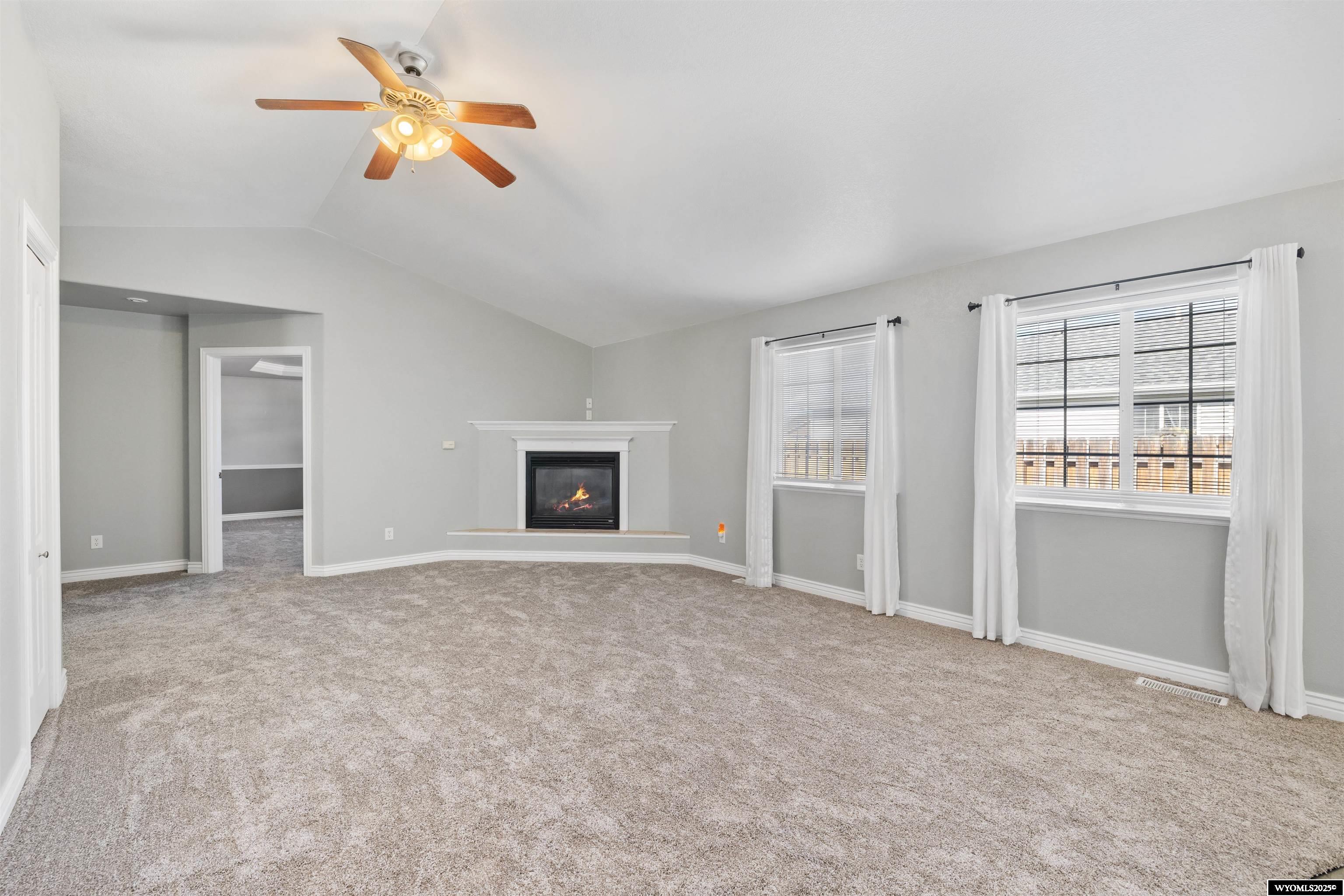 1620 Falconcrest Boulevard Casper, WY 82601 - Photo 12 of 37