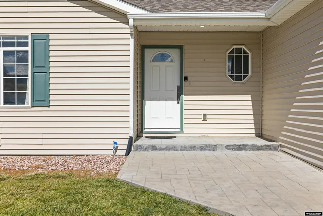 $360,000 | 1620 Falconcrest Boulevard, Casper, WY 82601